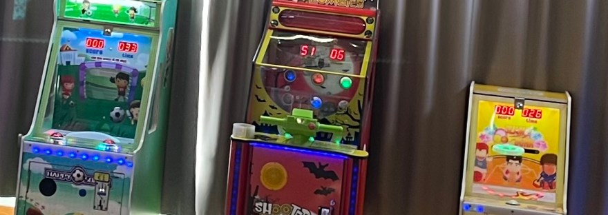 JEU DE FOOT, SHOOTER ZOMBIE; JEU DE PANIER